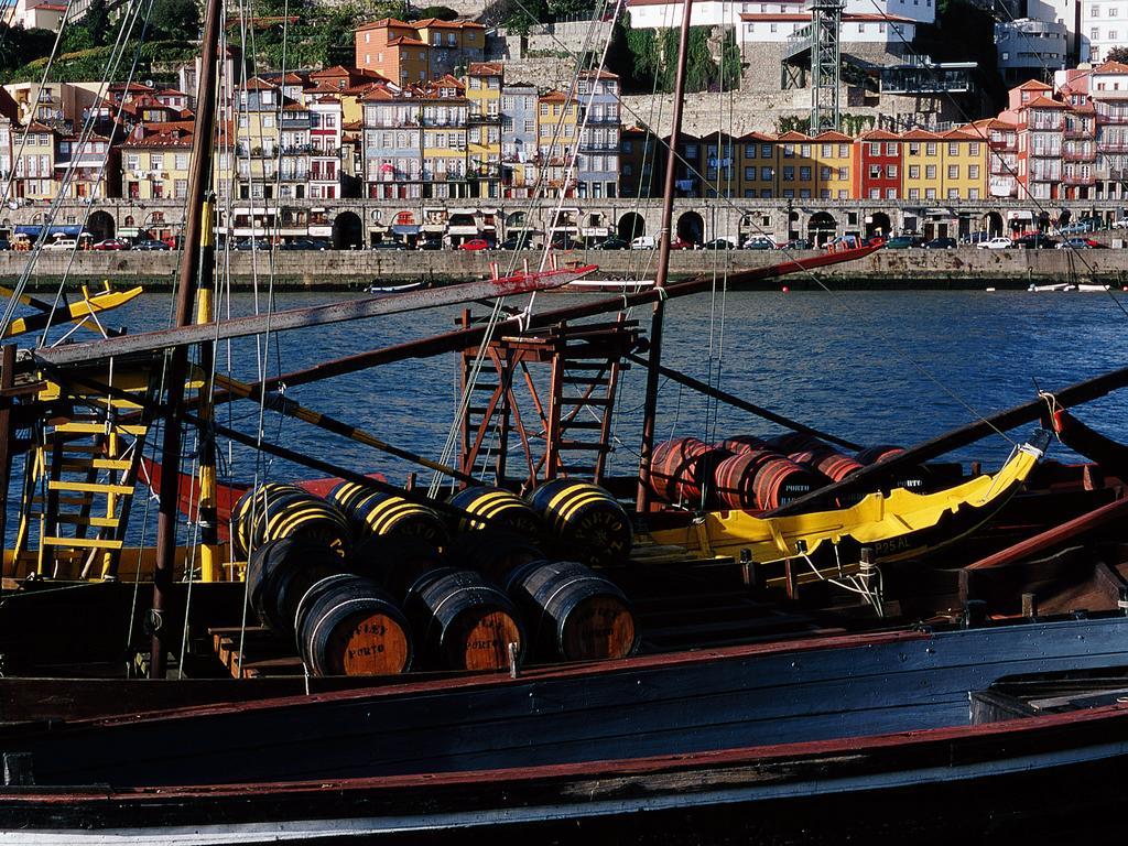 Hotel Ibis Porto Sul Europarque Santa Maria da Feira Bagian luar foto